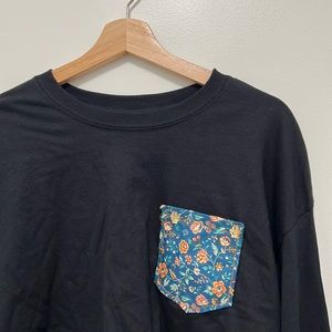 HAND MADE✨ Long sleeve pocket crop top with orange hem